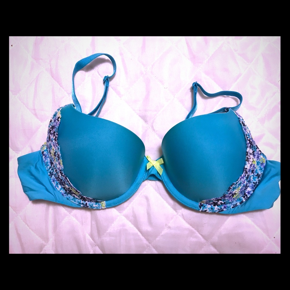 Victoria’s Secret demi bra 34B